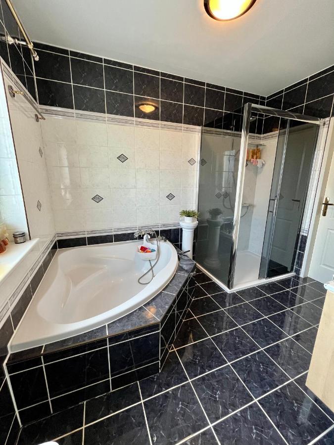 비엔나 Atemberaubendes Loft Mit Pool 아파트 외부 사진